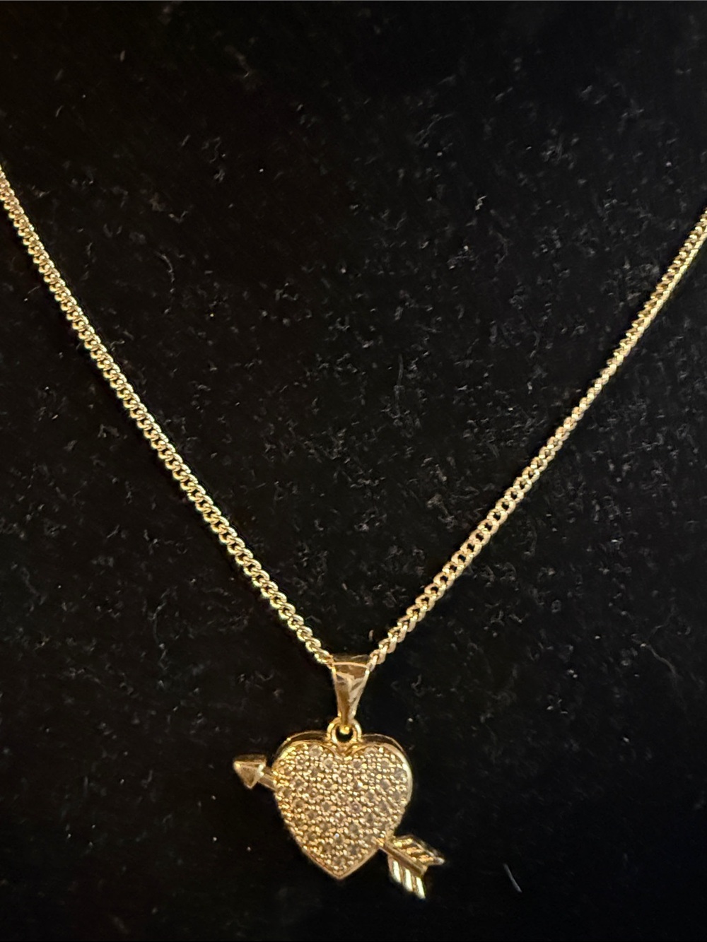Gold Heart Pendant Necklace with Arrow  stainless steel - Unbranded